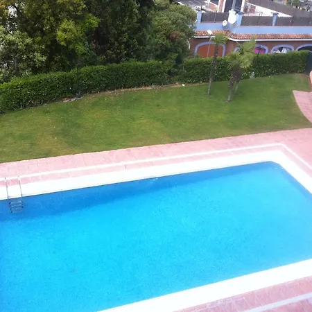 Апартаменти Playas Lloret -famous Family Fenals Льорет-де-Мар