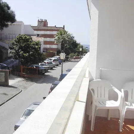Апартаменти Playas Lloret -famous Family Fenals Льорет-де-Мар